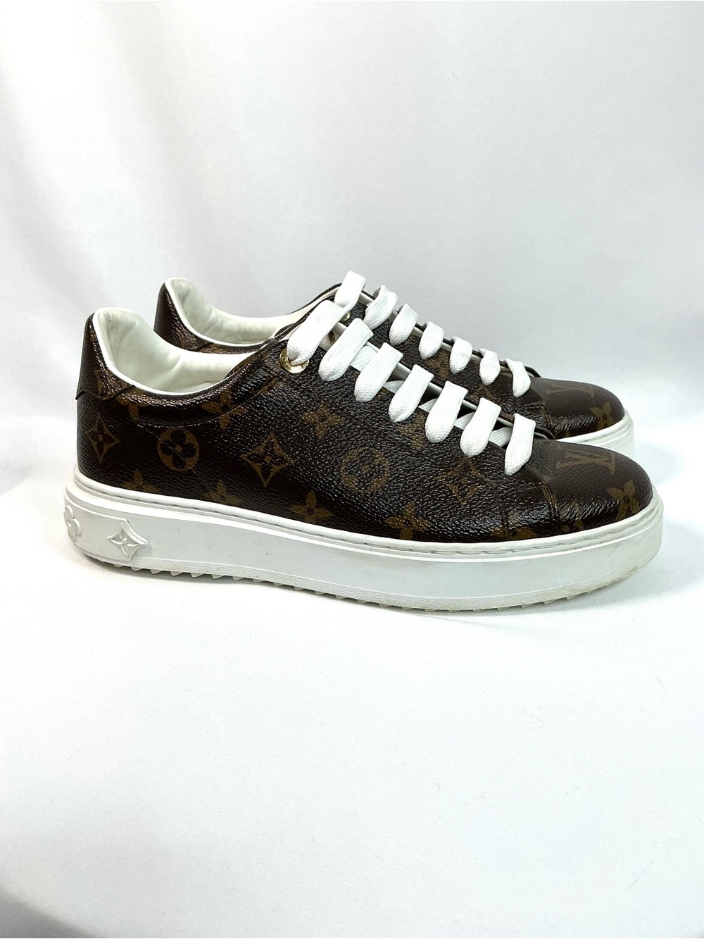 Louis Vuitton | Time Out Cacao Brown Monogram Canvas Low-Top Sneakers EU 39 - Picture 4 of 11